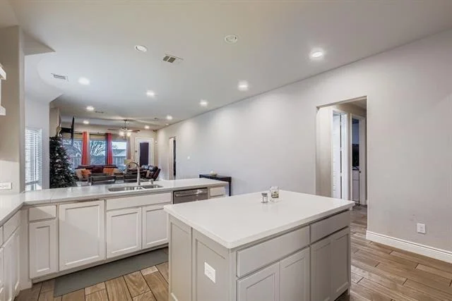 Photo of 833 Knoxbridge Road