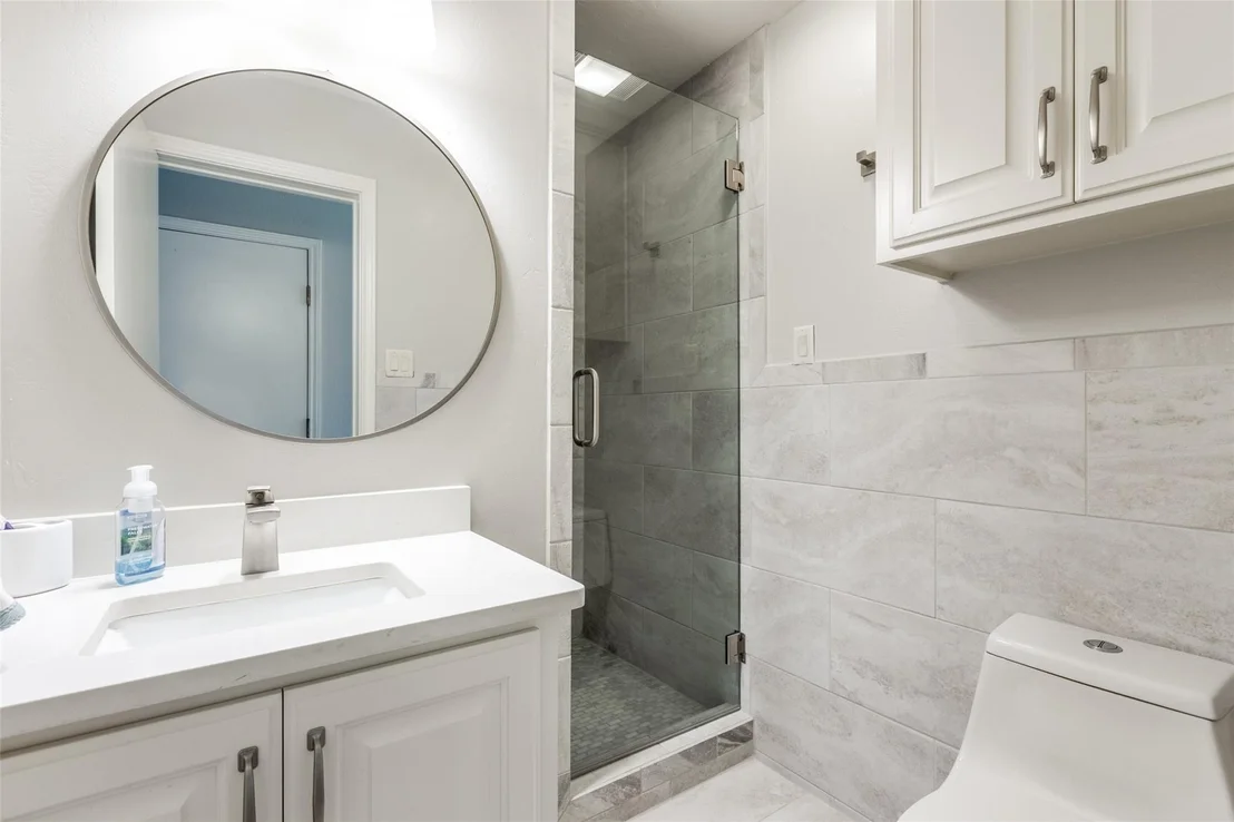 Photo of 605 Private Road 5881