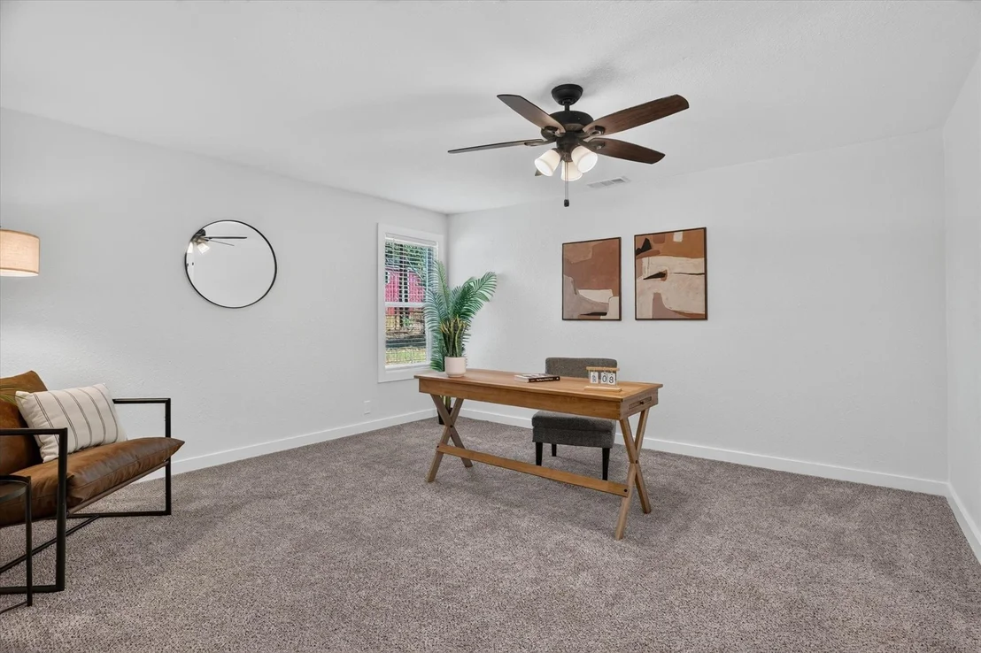 Photo of 795 Meadow Road
