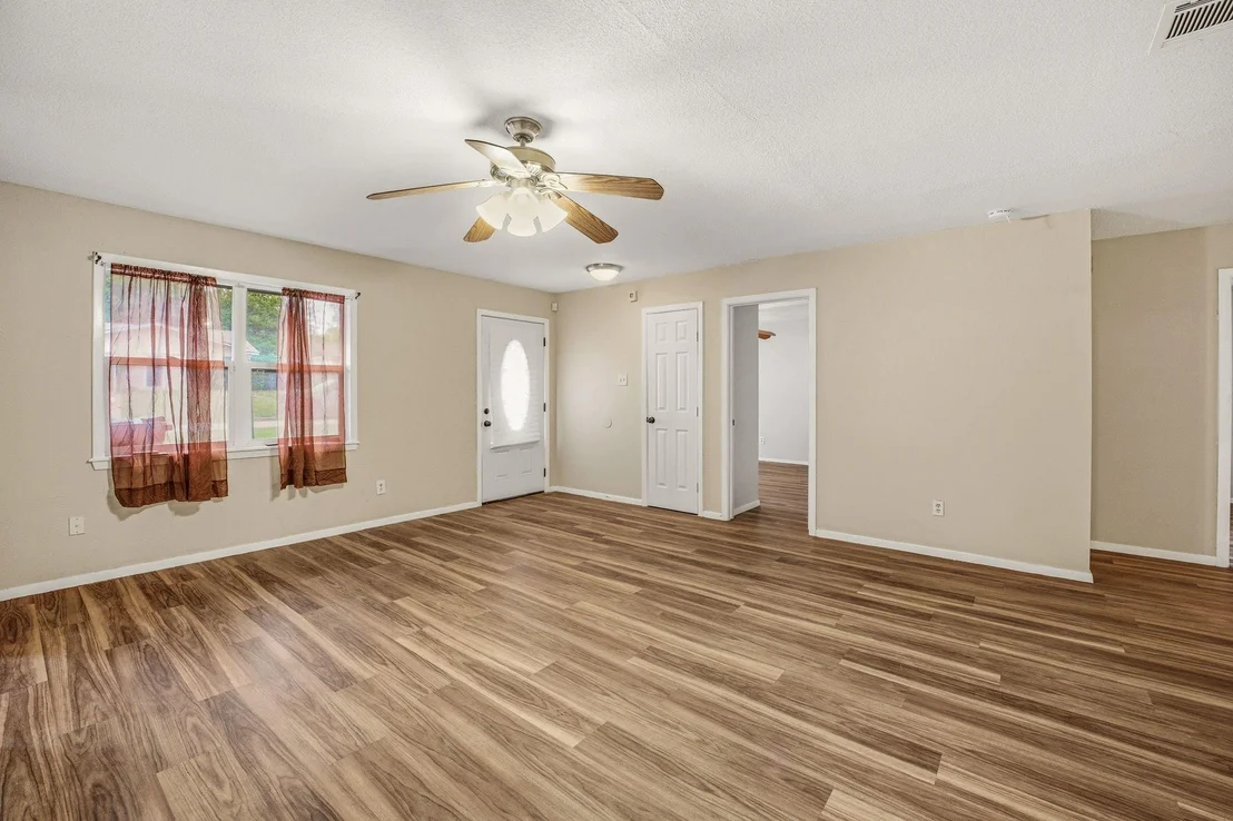 Photo of 1602 Marie Terrace