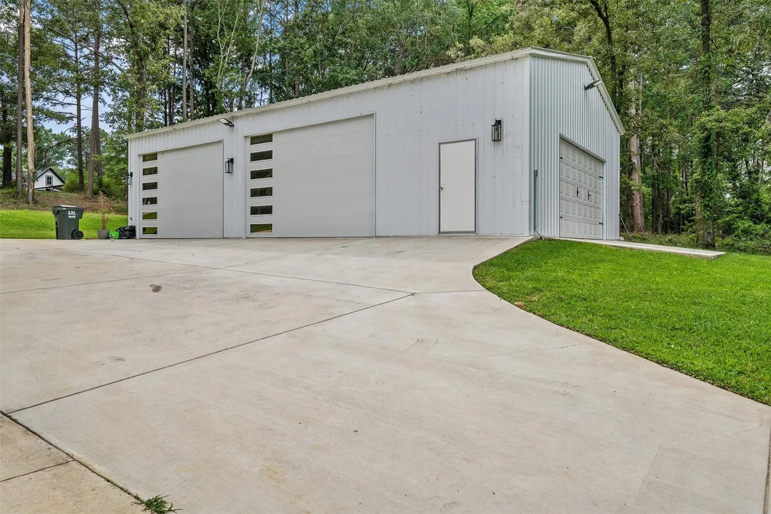 Photo of 16837 Wilson