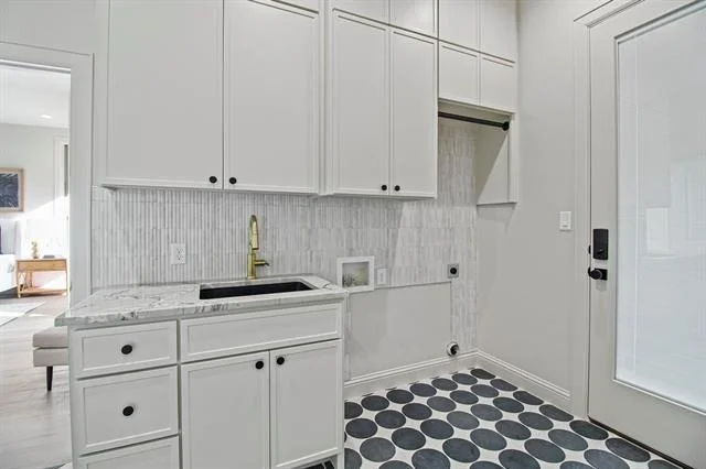 Photo of 16862 Cardinal Lane