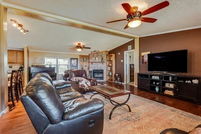 Photo of 3637 Highway 281 N