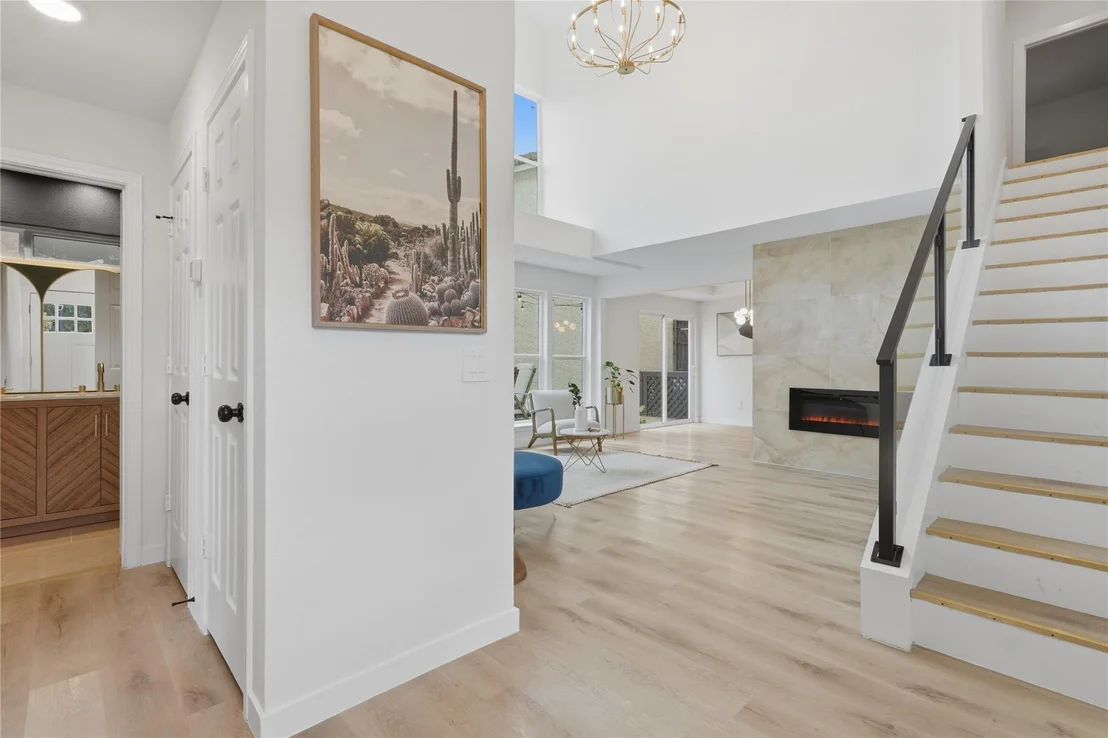 Photo of 17118 Planters Row