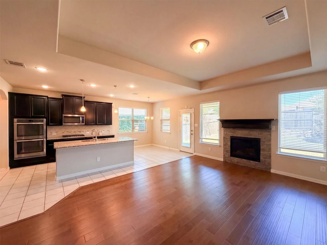 Photo of 2054 Avondown Road