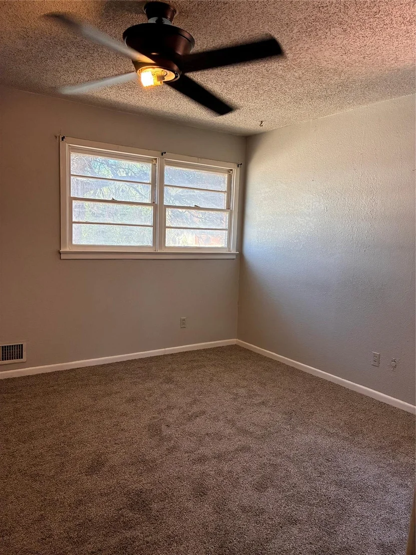 Photo of 2223 S 6th Street