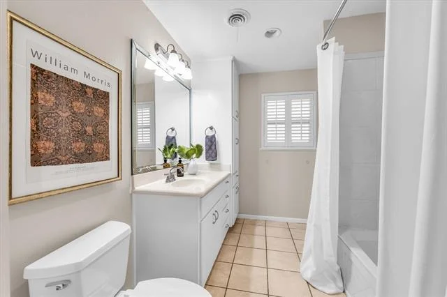 Photo of 5709 Silver Lake Circle