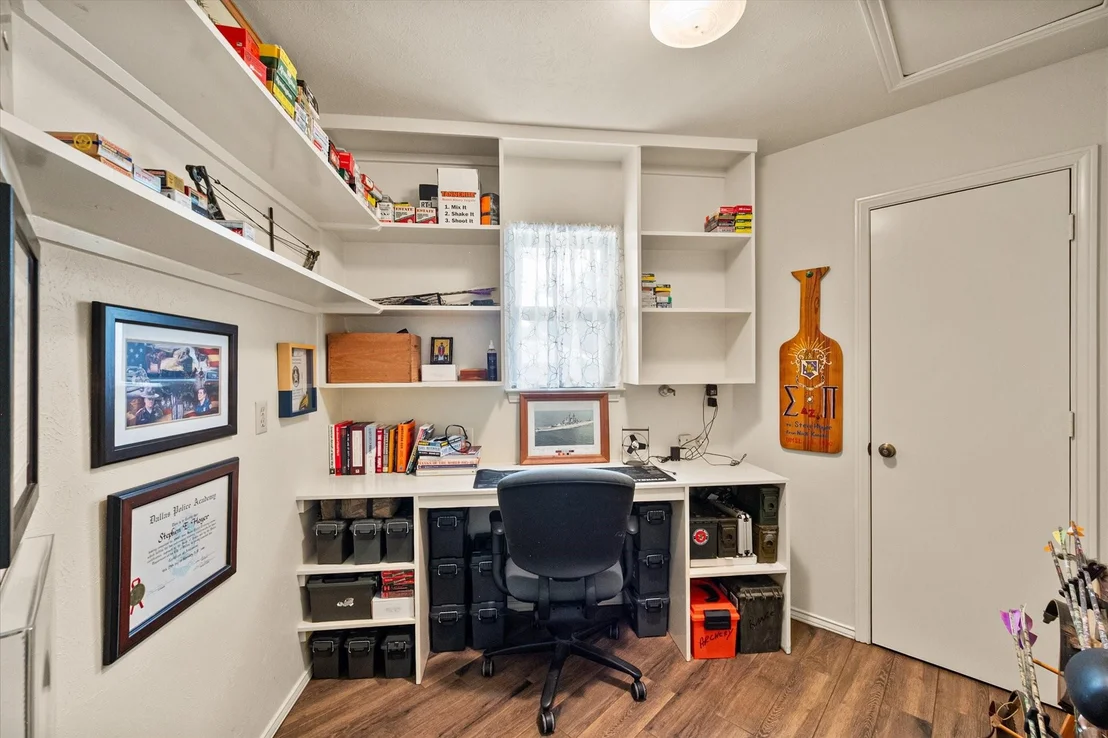 Photo of 1700 Jennifer Circle