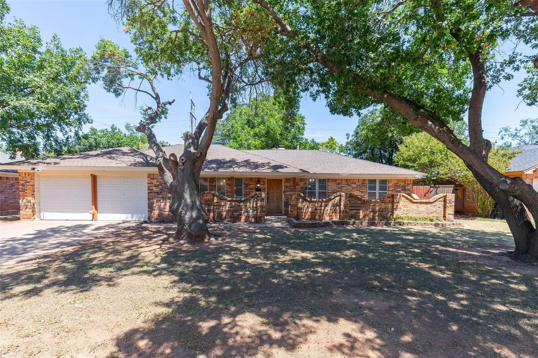 Photo of 4002 Ligustrum Drive