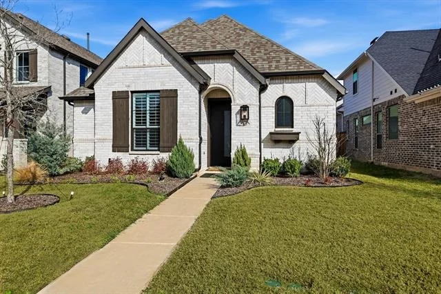Photo of 8128 Legacy Trail