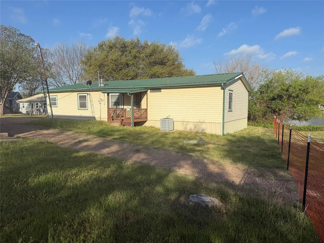 Photo of 1501 Mcadams Road