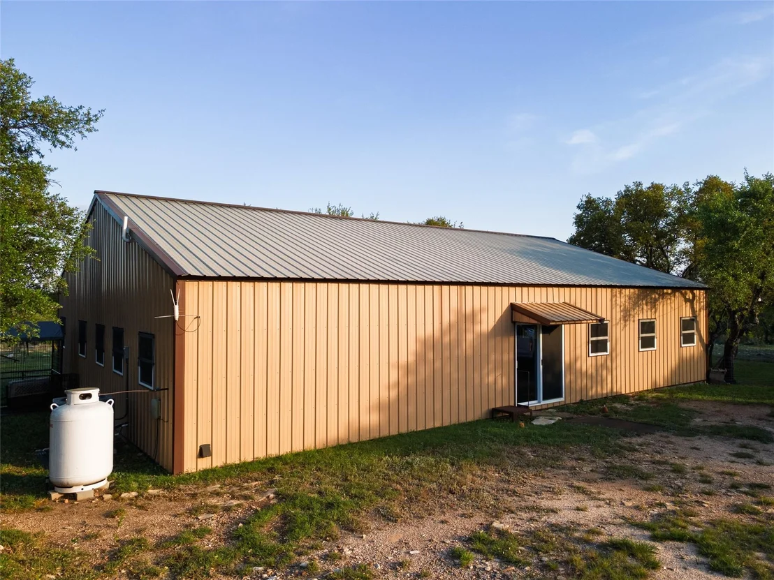 Photo of 1261 Park Road