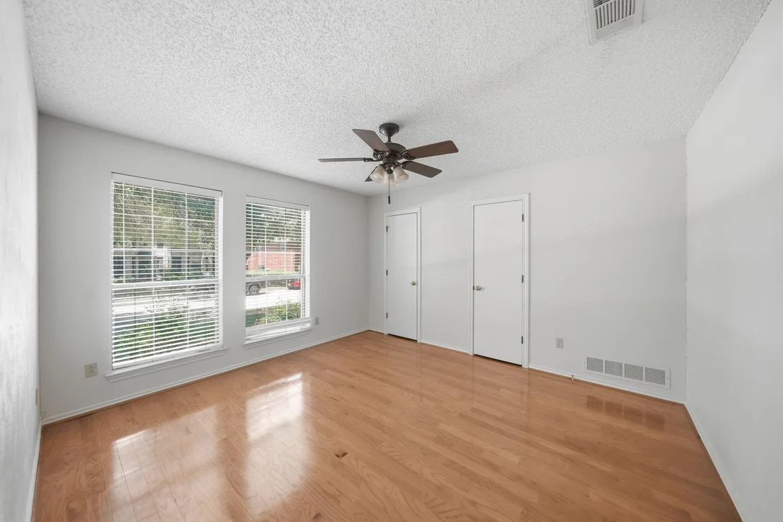 Photo of 4405 Bentley Drive
