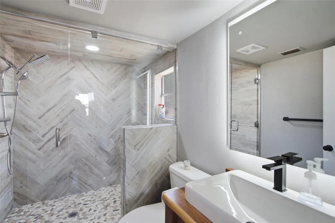 Photo of 6820 Briar Road