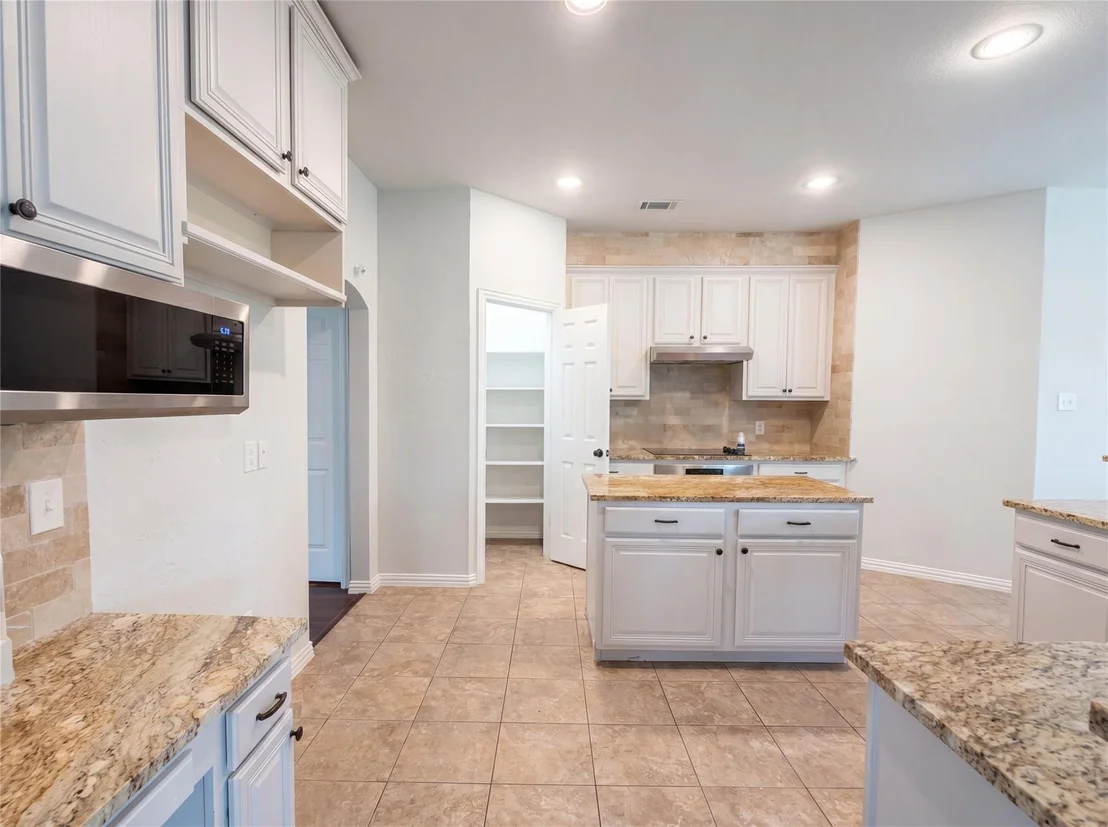 Photo of 4536 Risinghill Drive