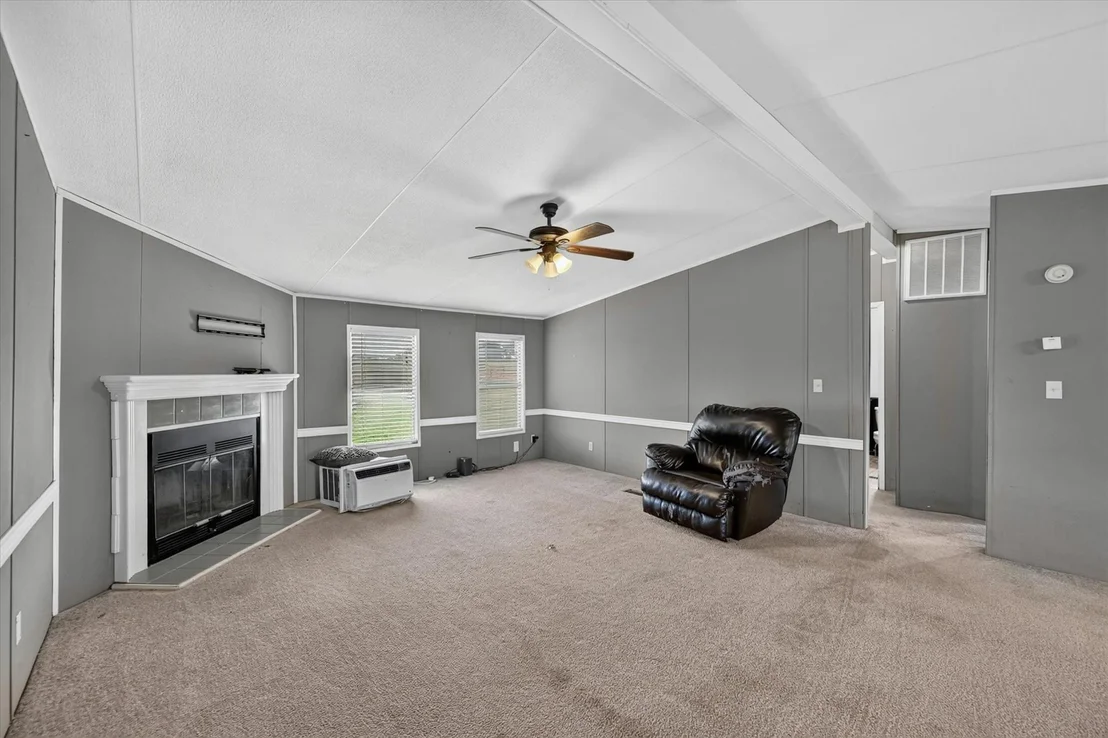 Photo of 8316 County Road 508
