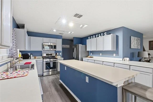 Photo of 217 Sunset Oaks Drive