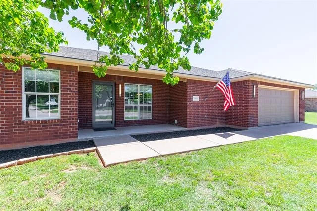 Photo of 7509 Thompson Parkway