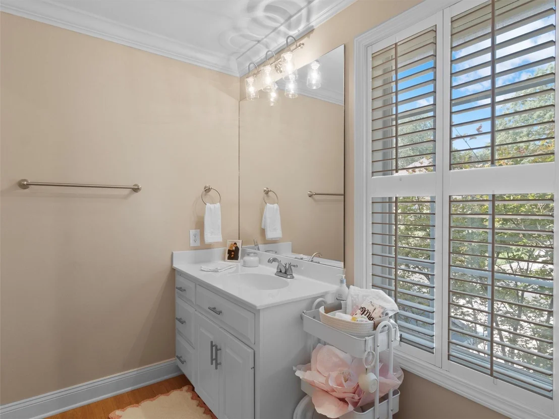 Photo of 1103 Marigold Lane