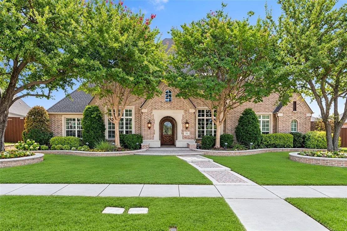 Photo of 1819 Truscott Lane