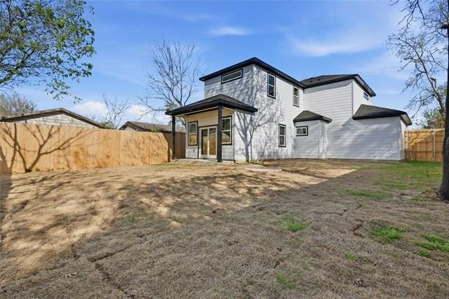 Photo of 4215 Carpenter Avenue