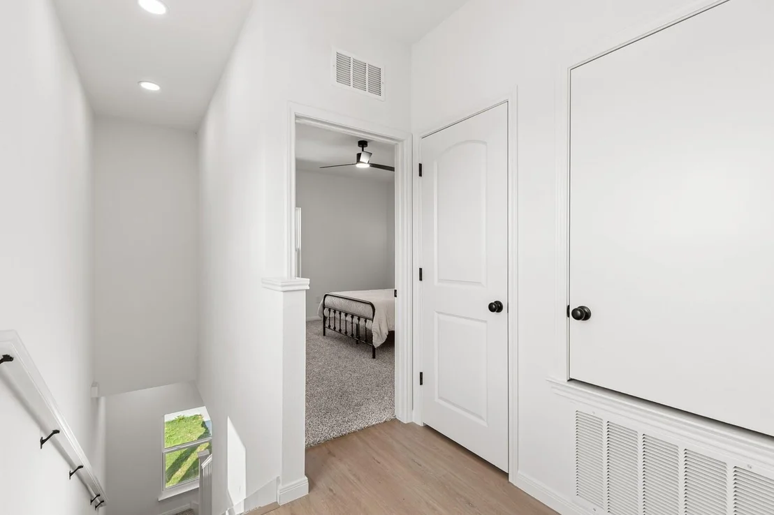 Photo of 84 Crescent