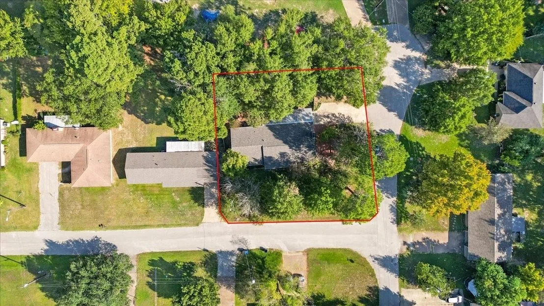Photo of 303 Jane Lane