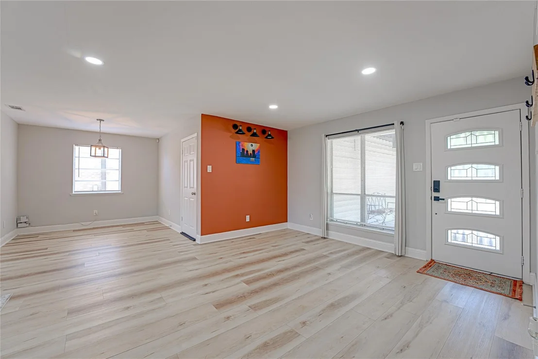 Photo of 3217 Centennial Drive