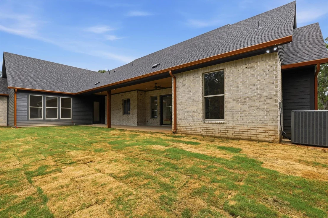 Photo of 273 Martin Drive