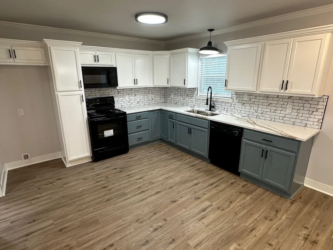 Photo of 1606 Cherry Avenue