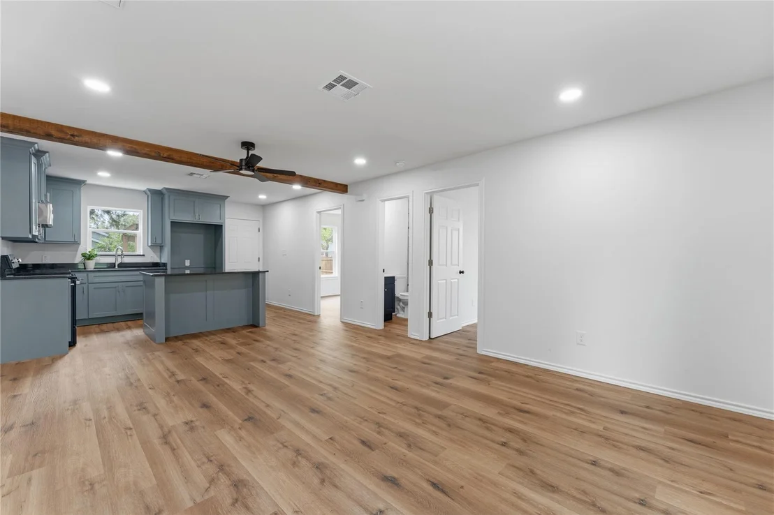 Photo of 2732 Mckenzie Avenue