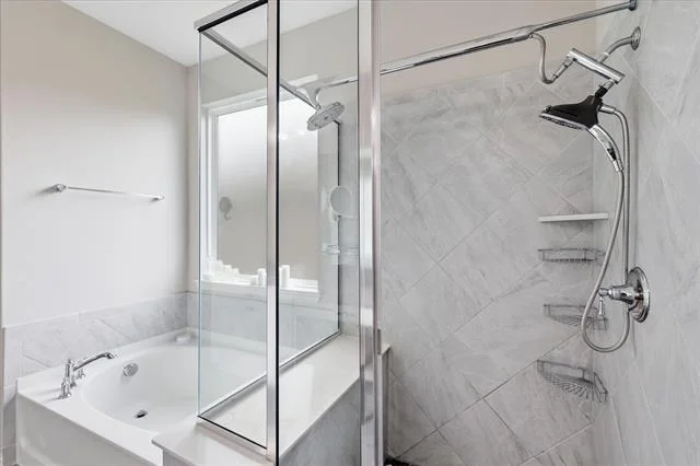 Photo of 825 Crest Breeze Drive