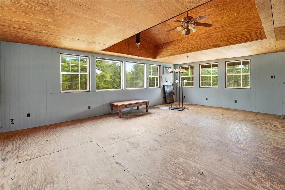 Photo of 448 County Road 3955