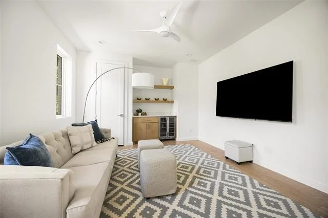 Photo of 6322 Malcolm Drive