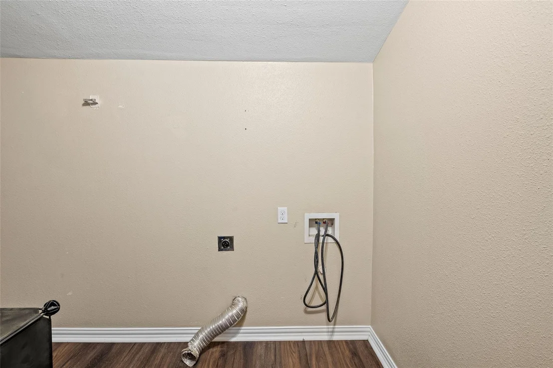 Photo of 401 Central