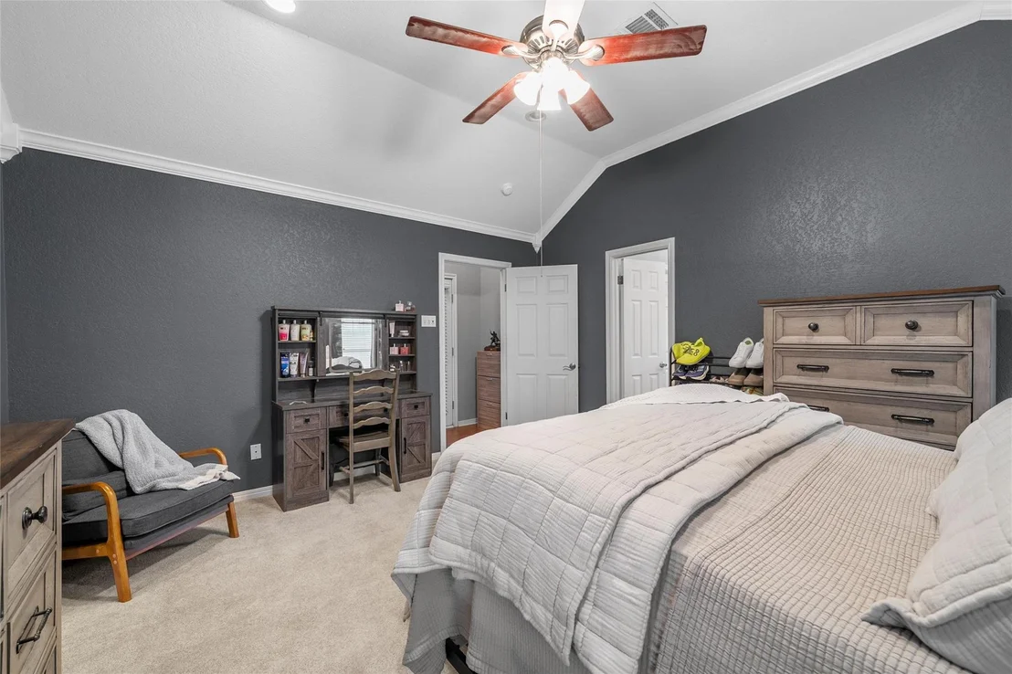 Photo of 1400 Radisson Drive