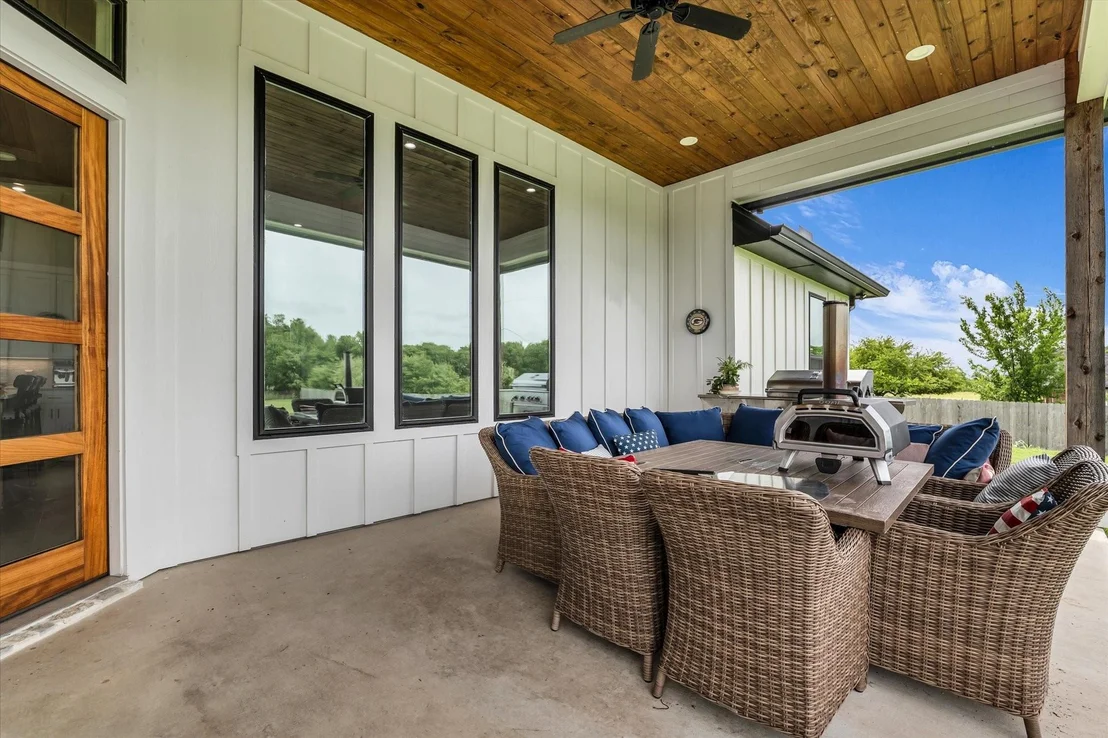 Photo of 2724 Southwinds Drive