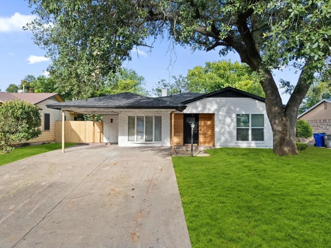 Photo of 12436 Oberlin Drive