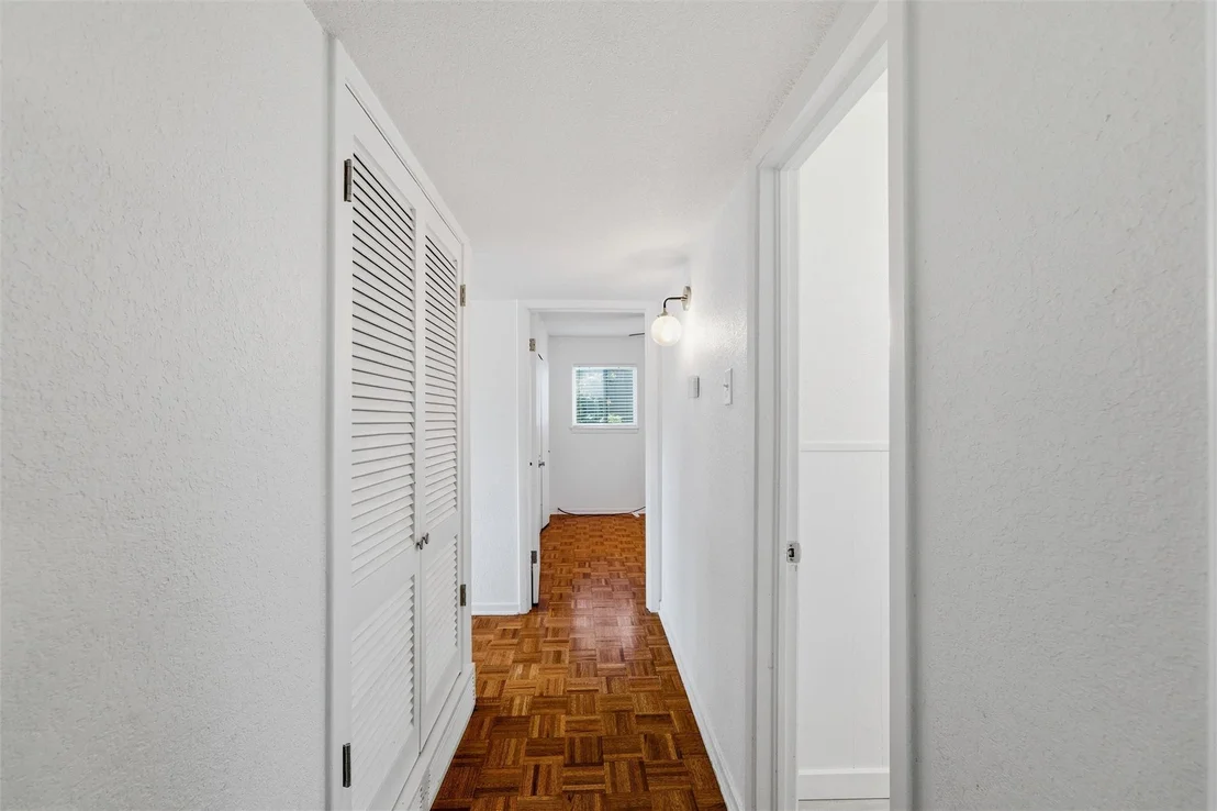 Photo of 7208 Overhill Road