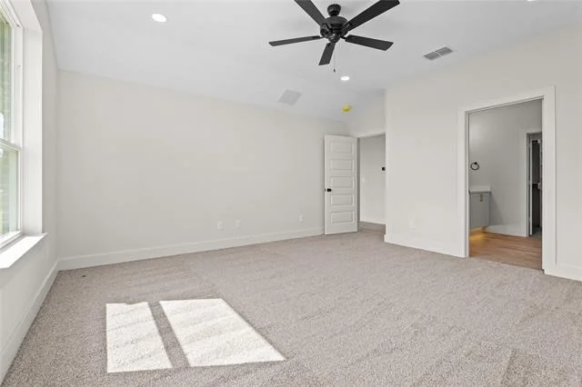 Photo of 16525 Crossing Circle