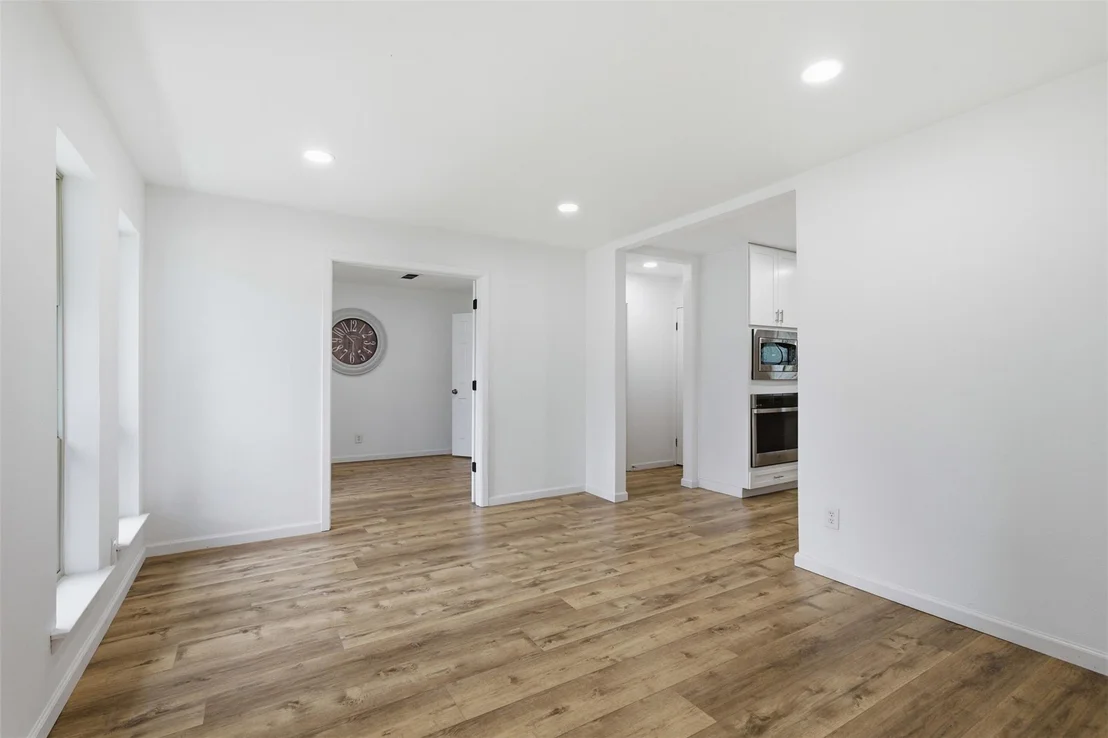 Photo of 11022 Ferndale