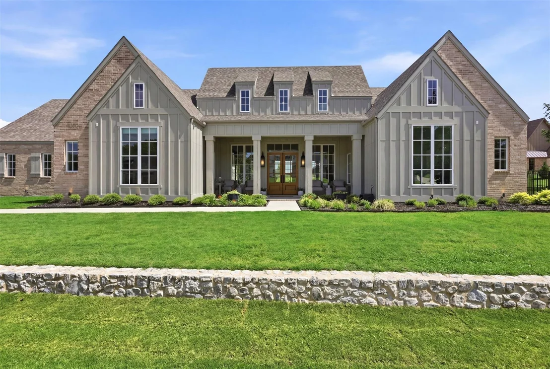 Photo of 425 Abagail Lane