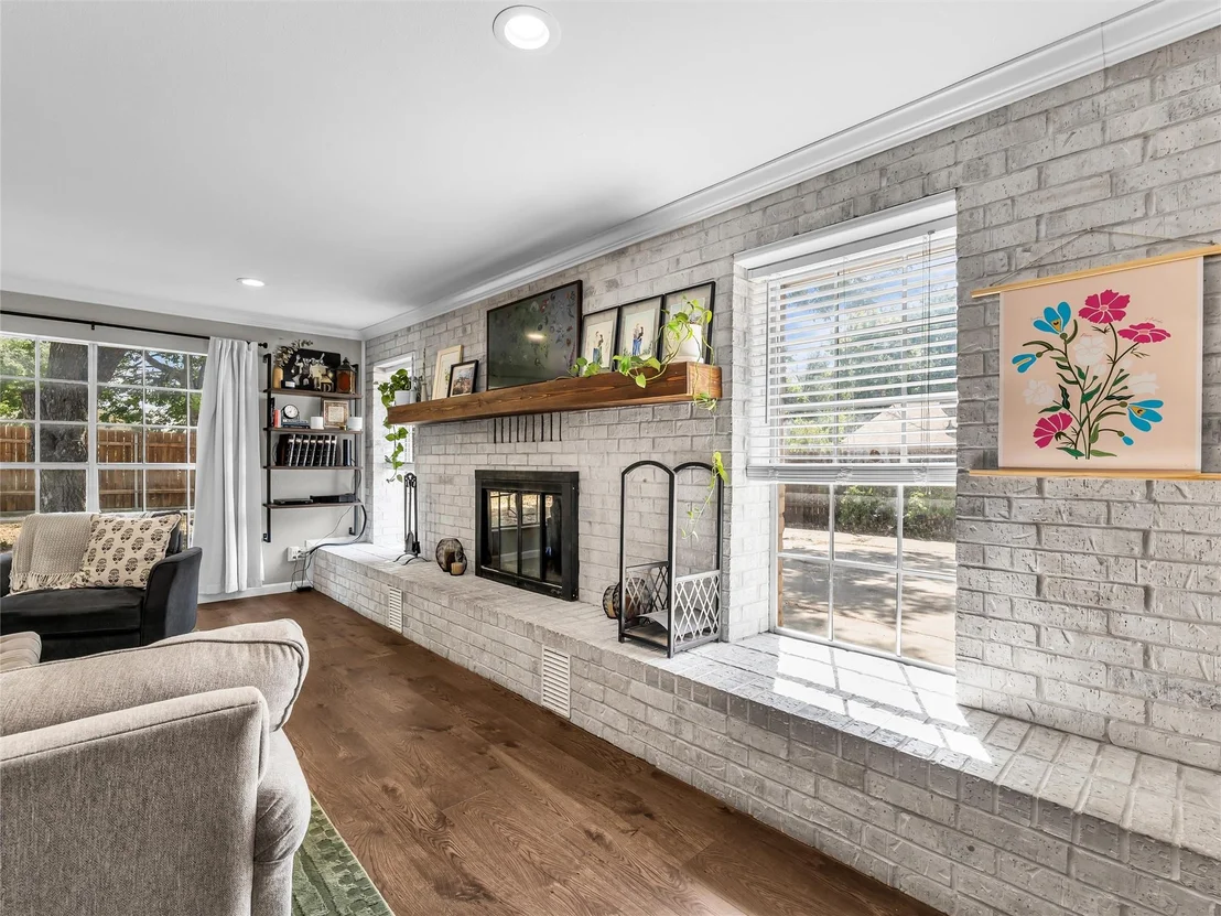 Photo of 1007 Melrose Drive
