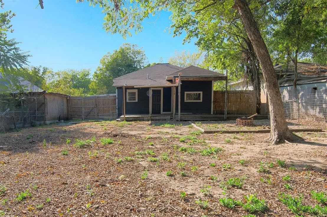 Photo of 413 MANSON Street