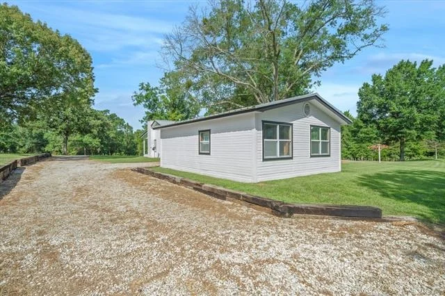 Photo of 111 VZ County Road 3626