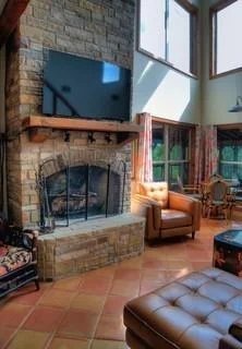 Photo of 232 Private Road 1500a