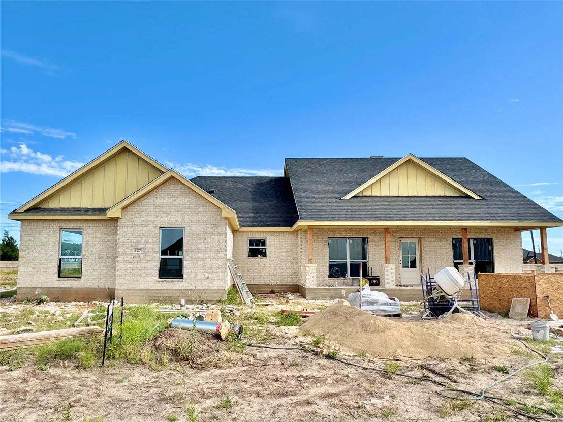 Photo of 127 Logan