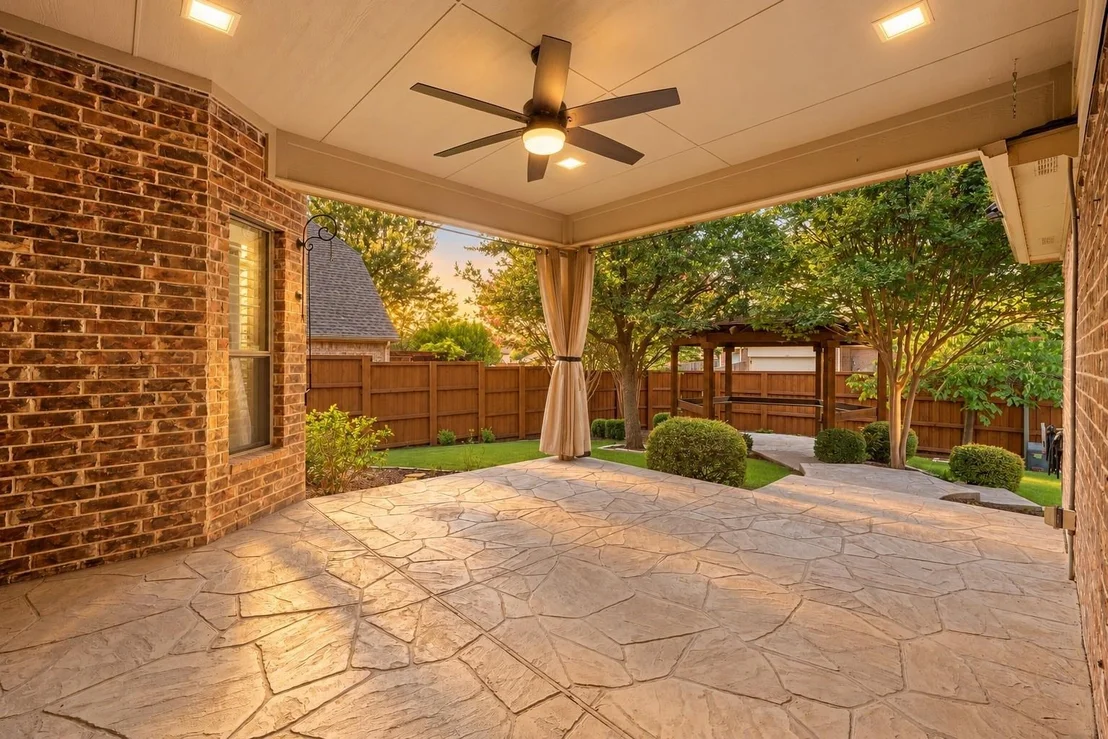 Photo of 1750 Lake Forest Drive