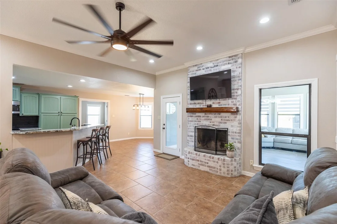 Photo of 174 Sanford Lane