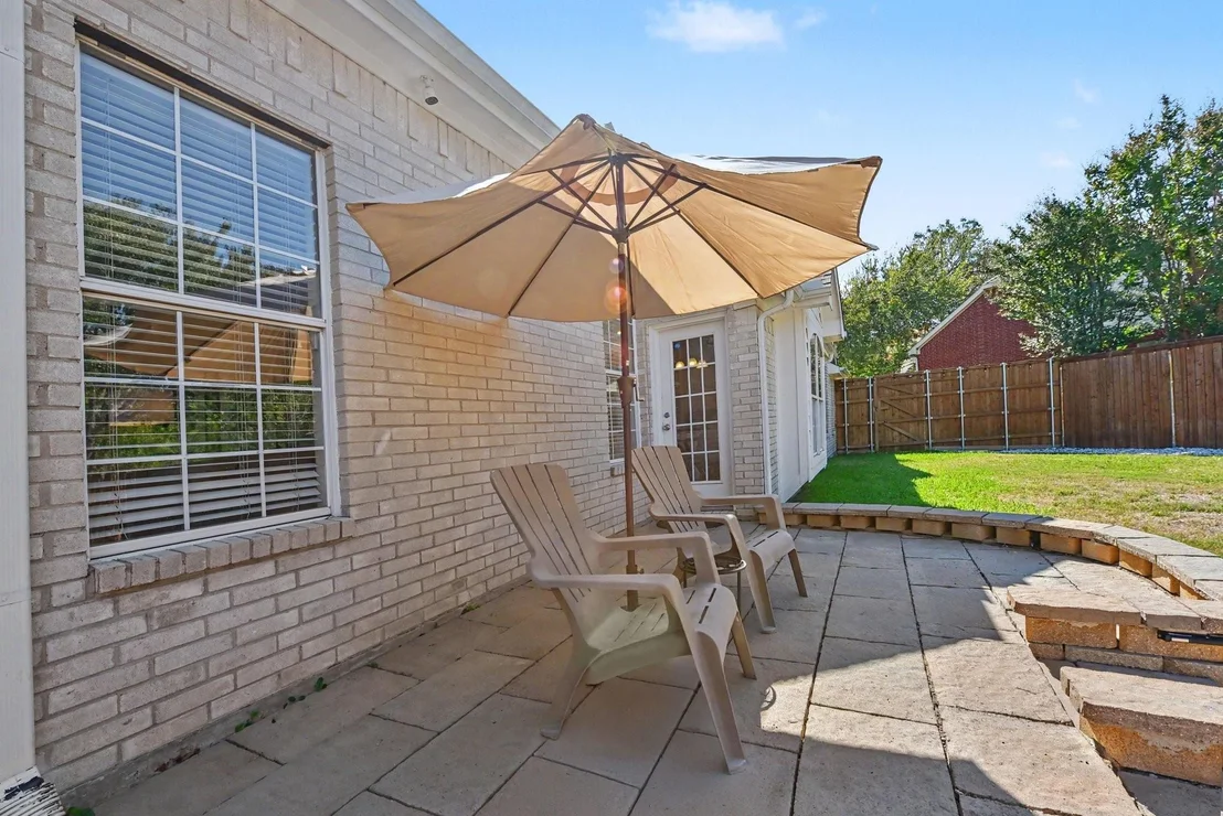 Photo of 401 Stonebridge Circle